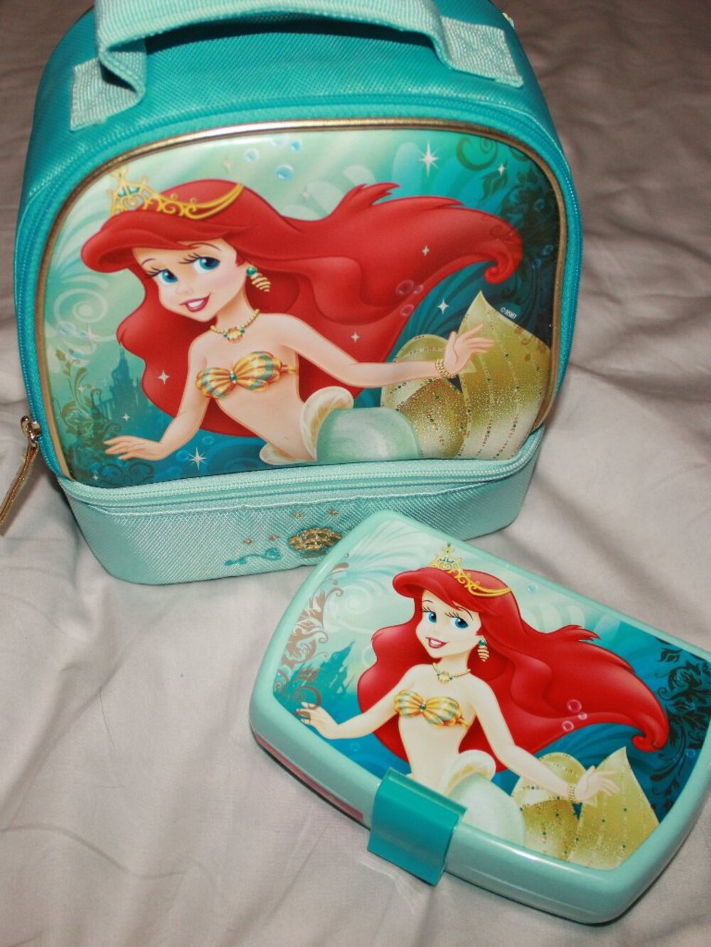 Disney The Little Mermaid Girls Teal Lunchbox with Food Container